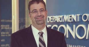 Daron Acemoğlu Kimdir